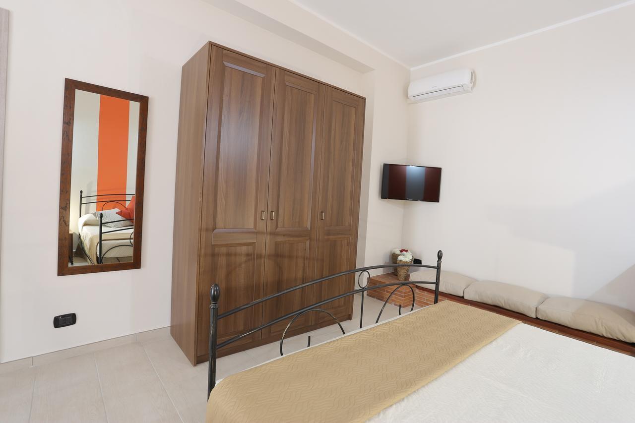 B&B Cinisi Mare E Monti エクステリア 写真